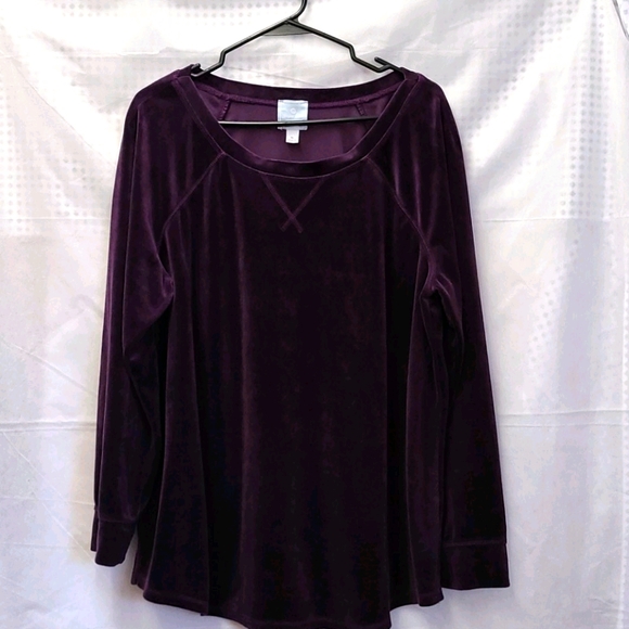 Sunday Tops - Sunday velour top